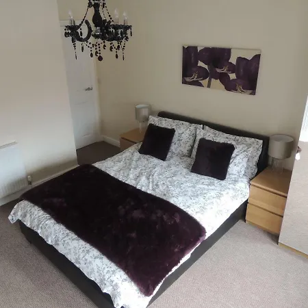 2, 27 Skinner Street Nyaraló Whitby